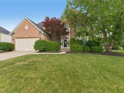 Property at 33318 Vintage Cir, Avon, OH