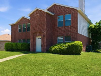 652 Lowe Dr