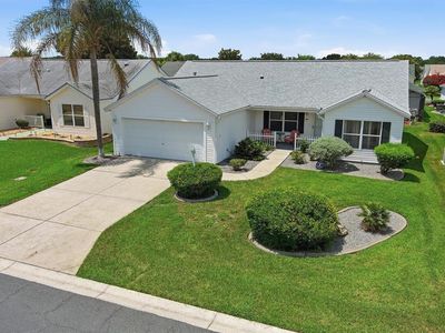 3425 CARBONDALE COURT