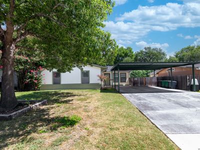 555 Dawnview