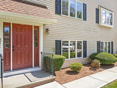 305 Salem St APT 301