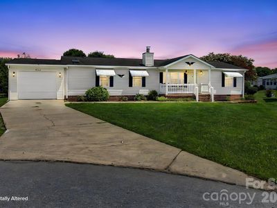 Property at 204 Red Birch Ct, Hendersonville, NC