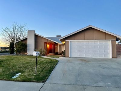 Property at 500 Cottonwood Dr, Ridgecrest, CA