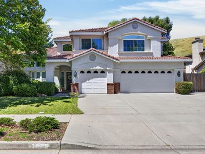 3829 Rollingwood Dr