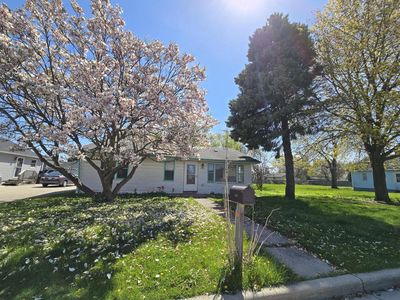 3019 Phillips AVENUE