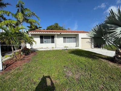 Property at 7536 Cutlass Ave, North Bay Village, FL