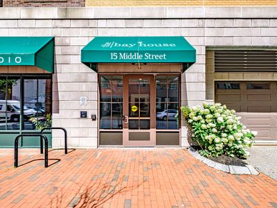 15 Middle Street #403