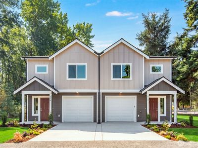 612 & 614 122nd Street Ct E