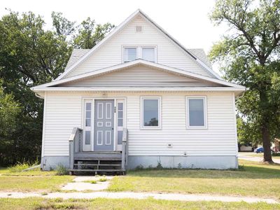509 Dakota Ave N