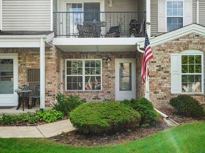 1102 N Sunnyslope DRIVE #104
