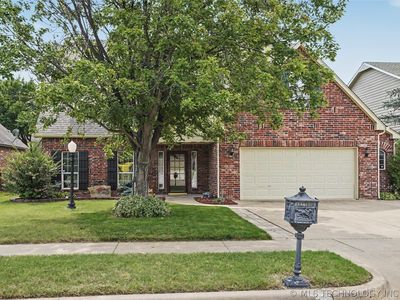 10302 N 144th Ave E