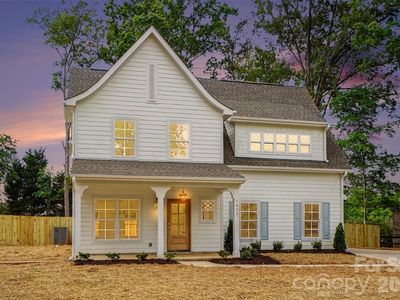 7933 Large Oak Ln