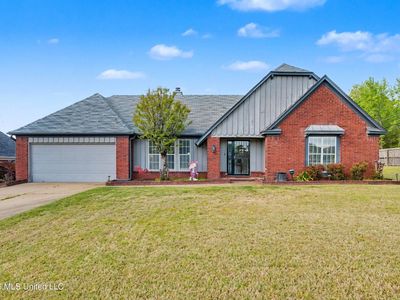 5120 Pear Dr