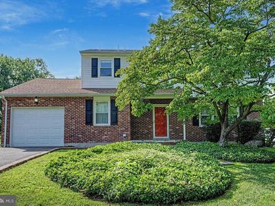 1 Abbey Ct