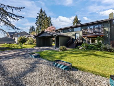 215 Hubbard Road
