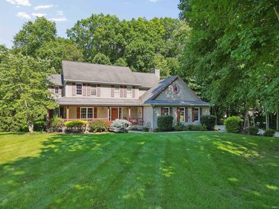 25 Excalibur Ct