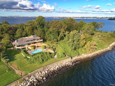15 Gatsby Lane