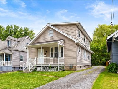 12 Coventry Ave