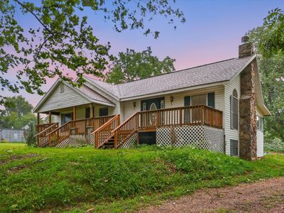 218 Piffy Lane