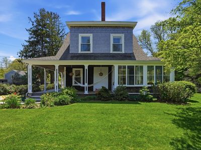 105 Scraggy Neck Rd
