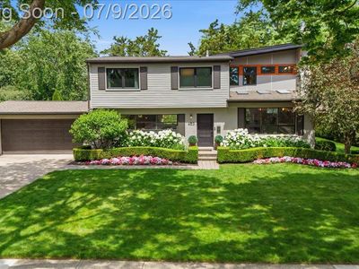 423 S Cranbrook Cross Rd