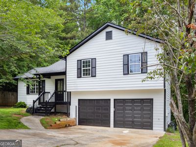 225 Hampton Dr