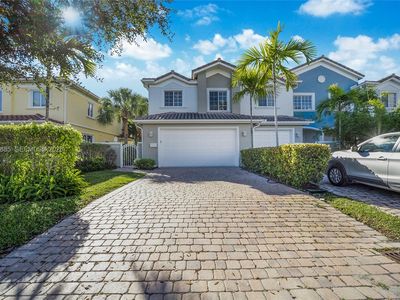 2656 NE 30th Pl