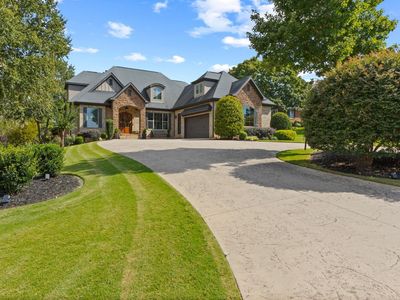 105 Ascot Dr