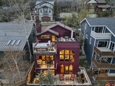 226 Norfolk Ave
