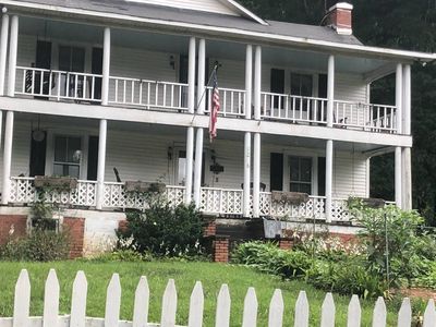 1206 Pleasant Hill Rd