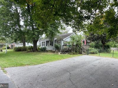 8390 Oak Dr