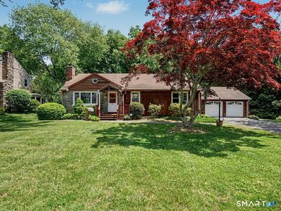 77 Lorma Avenue
