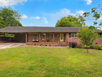 Property at 208 Hillandale Rd, Liberty, SC
