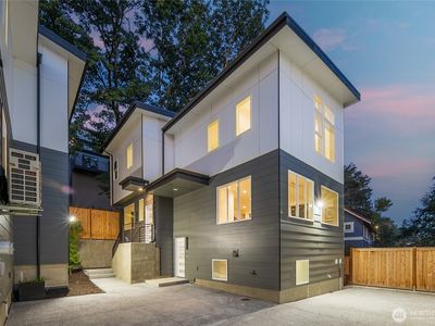 1804 28th Avenue S