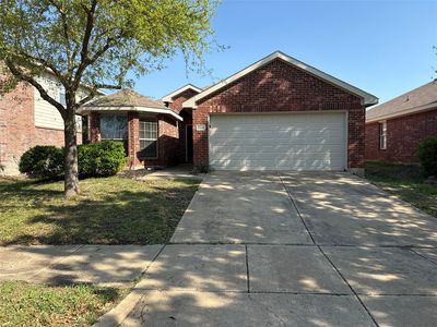 2018 Kings Forest Dr