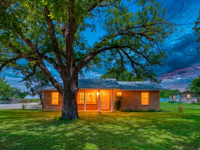 300 S FARRAR