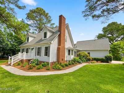 2211 Kathleen Drive