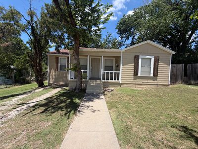 2663 Burton Ave