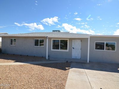2602 E Coconino Vis