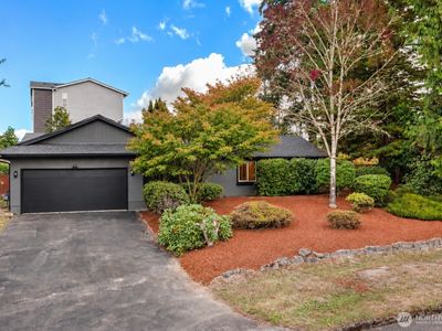 732 NE Roswell Drive