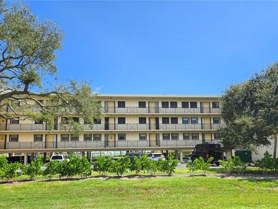 3939 Ocean Dr APT 205C