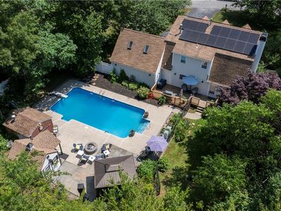 18 Watch Hill Way