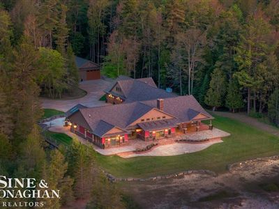 950 N Lake Huron Shore Dr