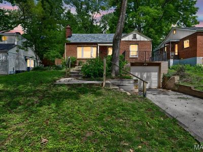 9719 Greenwood Ter