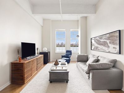 184 Kent Ave APT C210