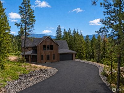 402 Founders (Lot 10) Place