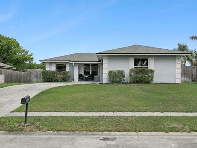 102 N Silver Cluster Ct