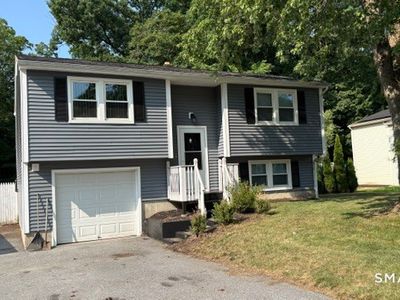 138 Lawrence Lane