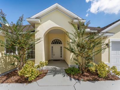 7637 CROSSTREE Lane