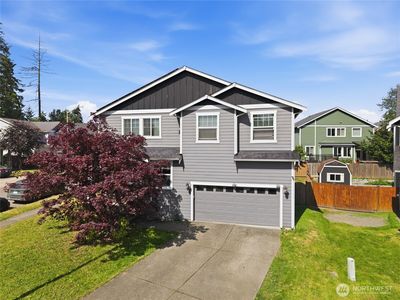 1335 E 51st Street